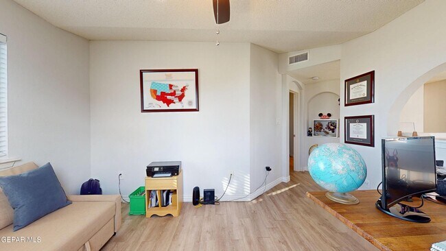 Building Photo - 3249 Emerald Point Dr