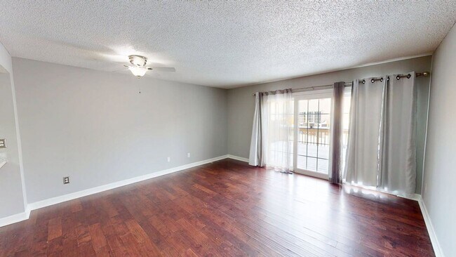 Building Photo - 2002 Jasper Ln