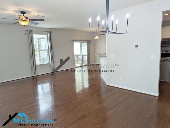 Building Photo - 3973 White Kestrel Dr