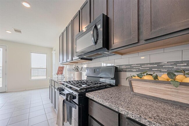 Building Photo - 25327 Cheshire Knoll St