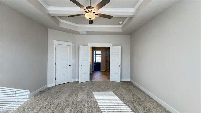 Building Photo - 5401 Bancroft Ln