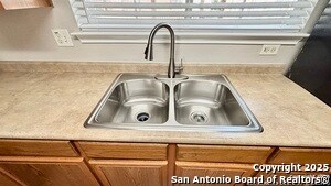 Building Photo - 8871 Staghorn Ml