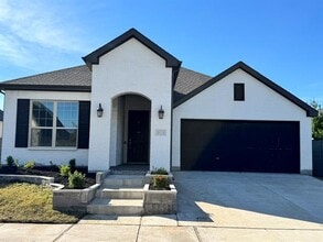 Building Photo - 1813 Terrace Way