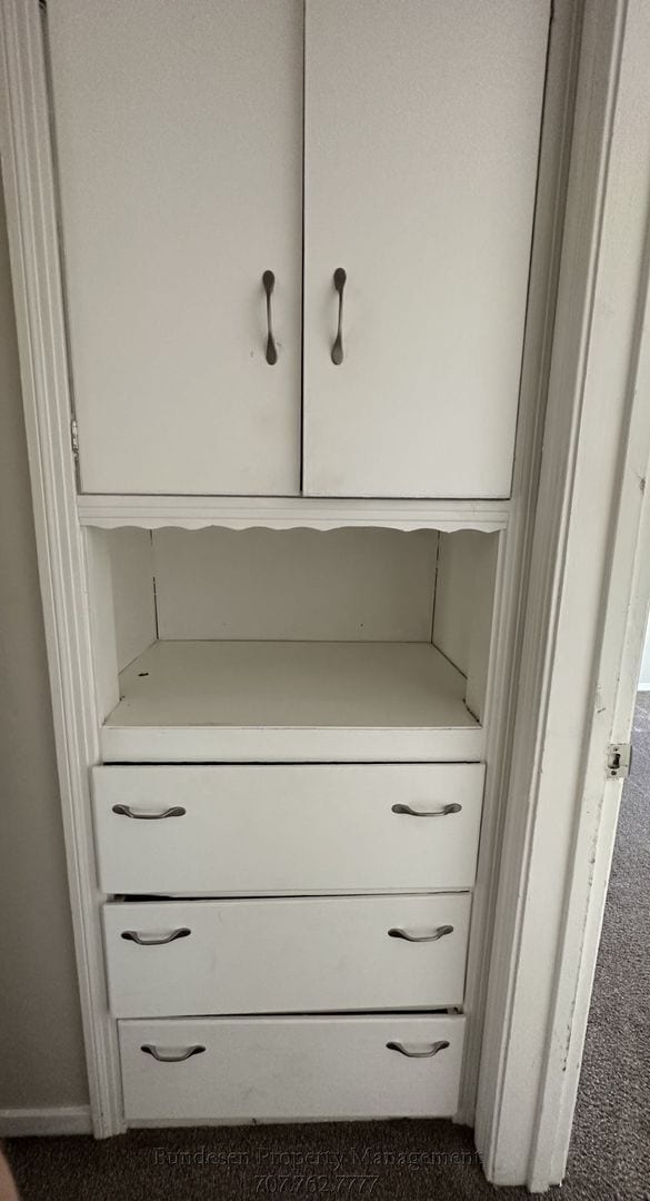 Building Photo - 409 N Washington St