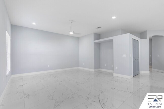 Building Photo - 45 Bruning Ln