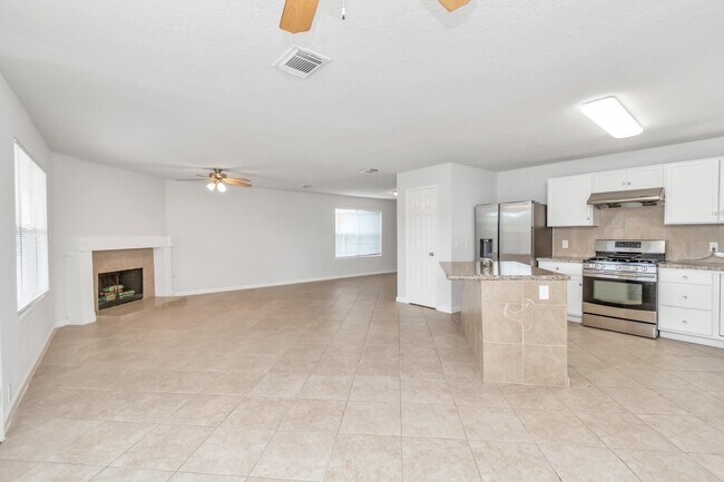 Building Photo - 19762 Twin Canyon Ct
