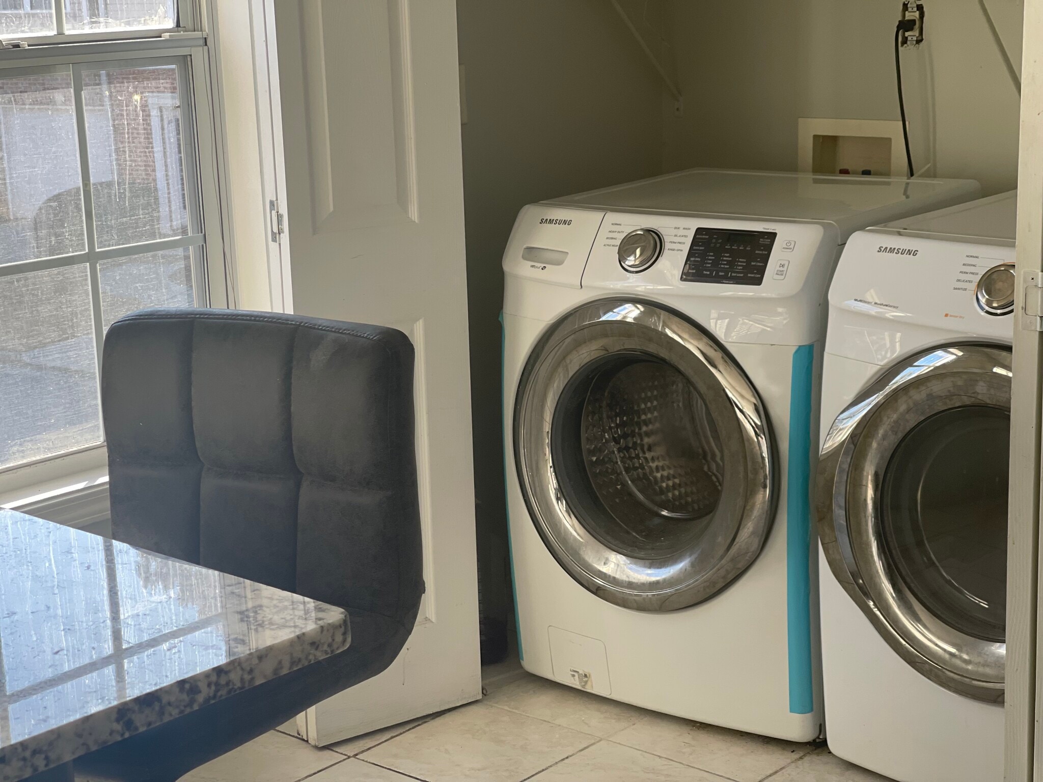 Building Photo - 3686 Lantern Walk Ln