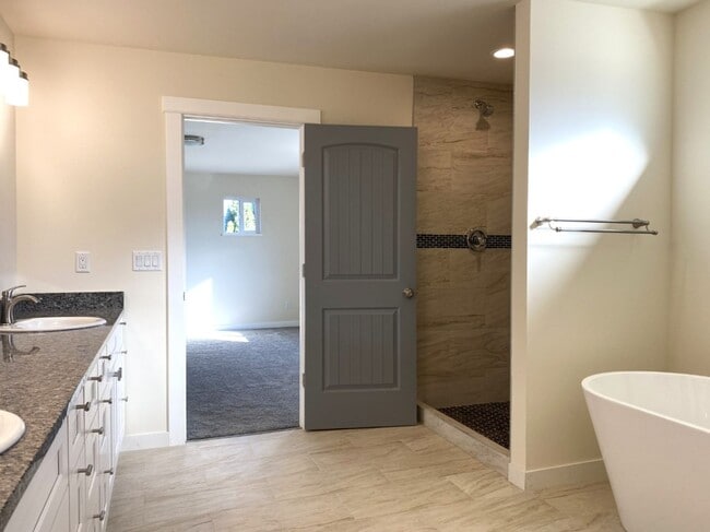 Building Photo - New Construction in Dallesport