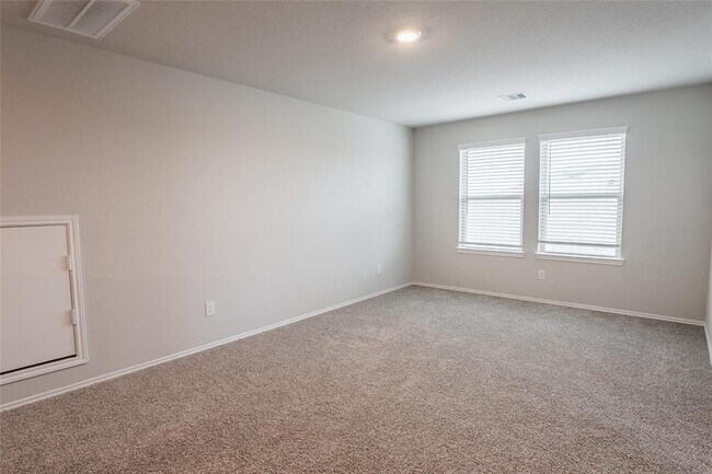 Building Photo - 21003 Seneca Willow Wy