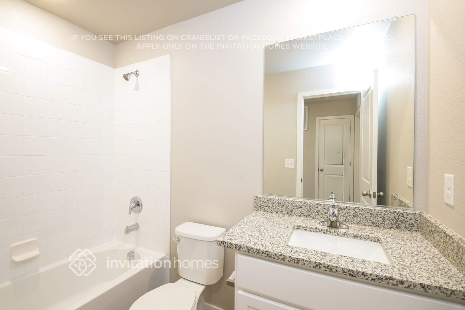 Building Photo - 2161 Christina St