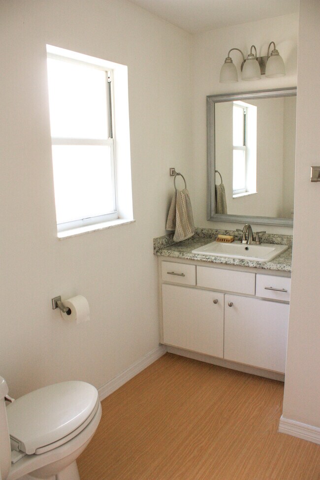 Building Photo - 20732 SW Marine Blvd
