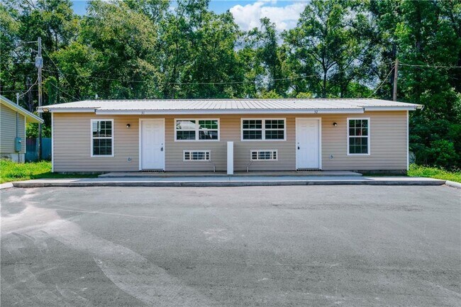 Primary Photo - 7513 Old Shell Rd