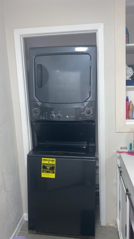 Building Photo - 1205 Milam St