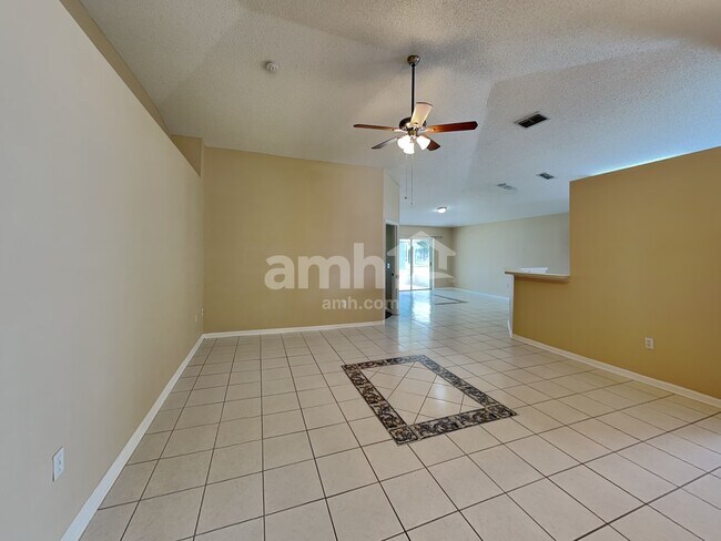 Building Photo - 12555 Belmont Lakes Dr