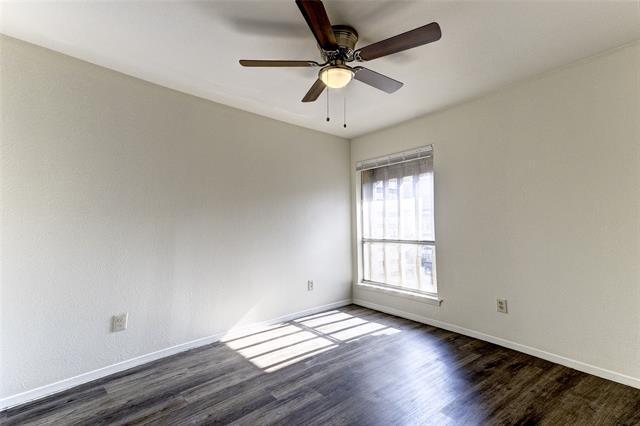 Building Photo - 5150 Amesbury Dr