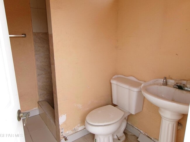 Building Photo - 118 Tierra Vista Dr