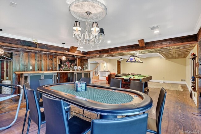 Building Photo - 7 Paiges Way