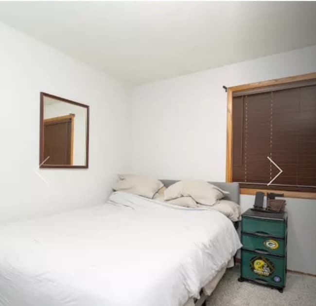 Building Photo - 2748 W Parkmoor Ct