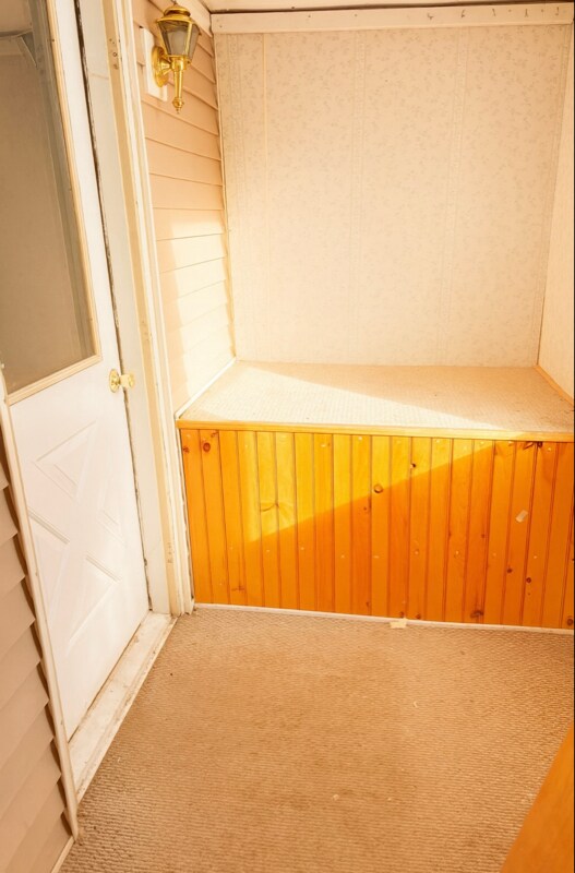 Building Photo - 194 Water St