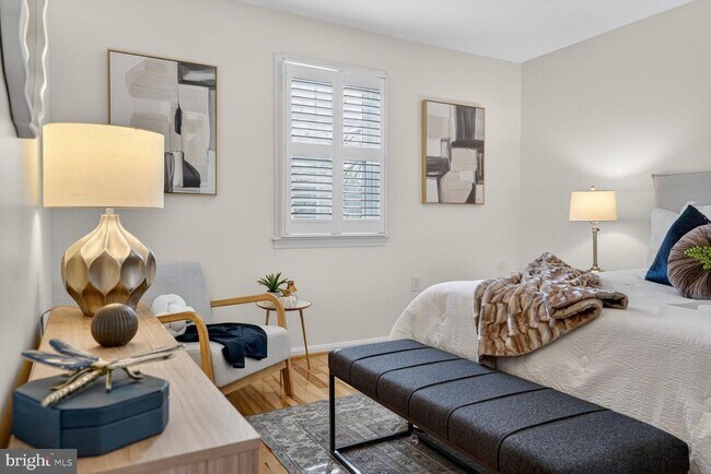 Building Photo - 6015 Ticonderoga Ct