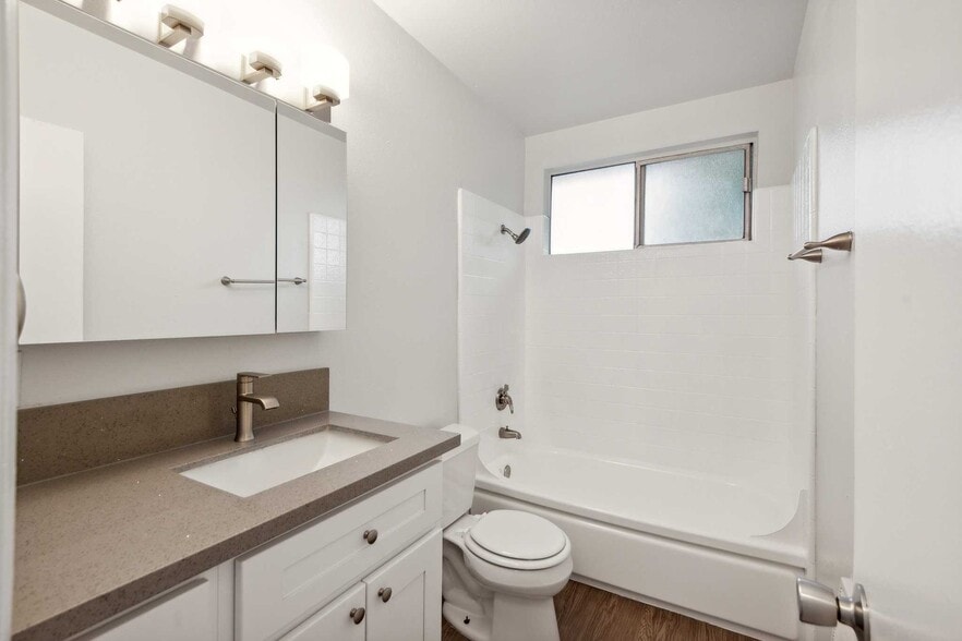 Building Photo - 15739 Francisquito Ave