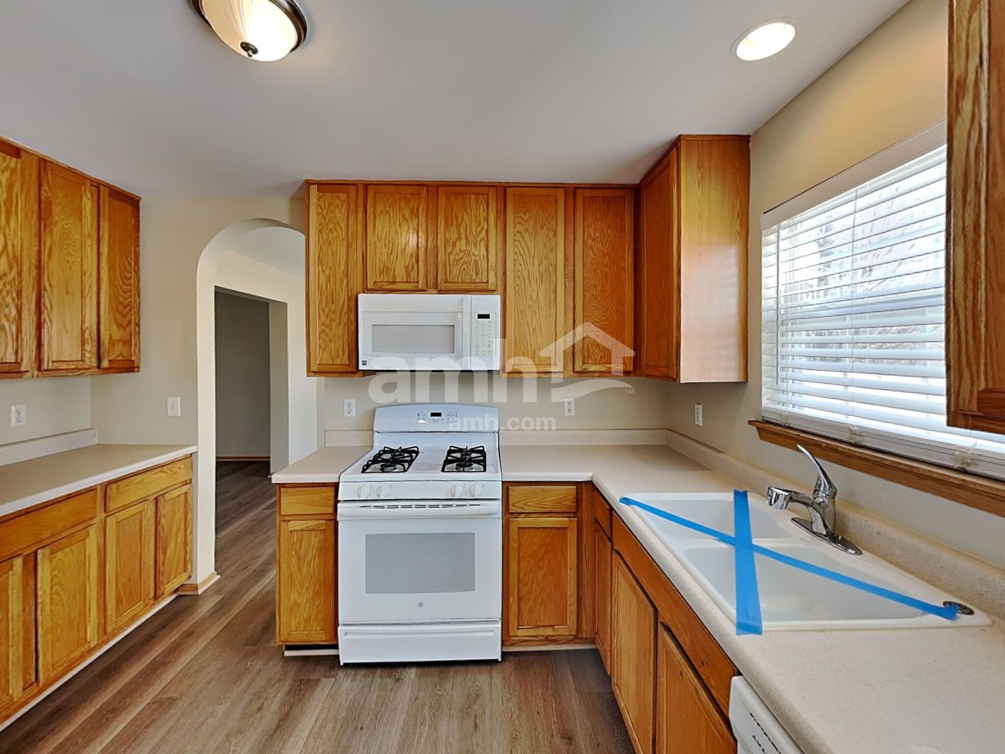 Building Photo - 1482 Sunflower Dr