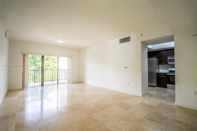 Building Photo - 300 Majorca Ave