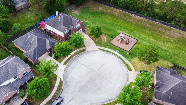 Building Photo - 17423 Renee Springs Ct