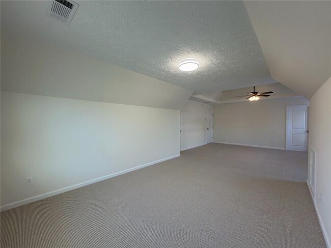 Building Photo - 2770 Austin Ridge Dr NE