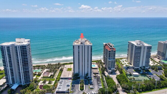Building Photo - 5380 N Ocean Dr