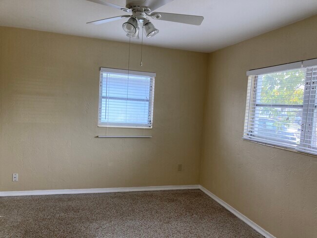 Building Photo - 6161 41st Ave N