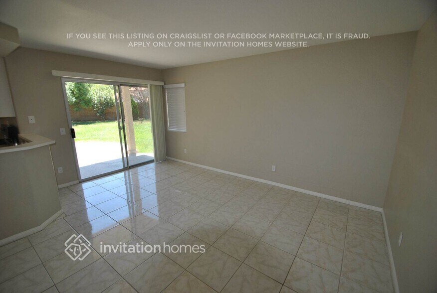 Building Photo - 40122 Cannes Ct