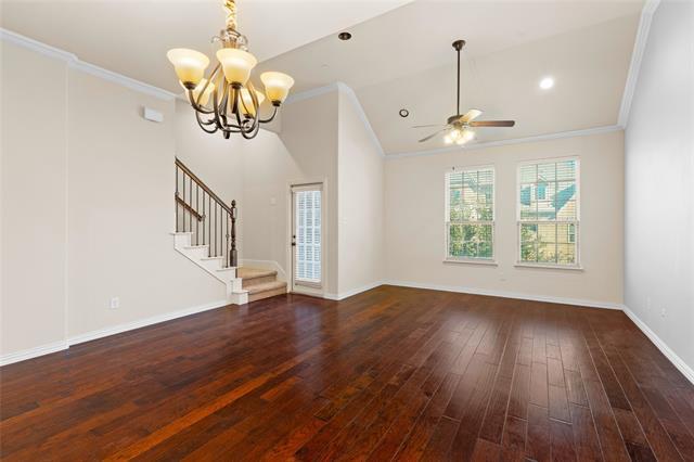 Building Photo - 6465 Naples Dr