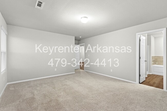 Building Photo - Gorgeous home ready for you!