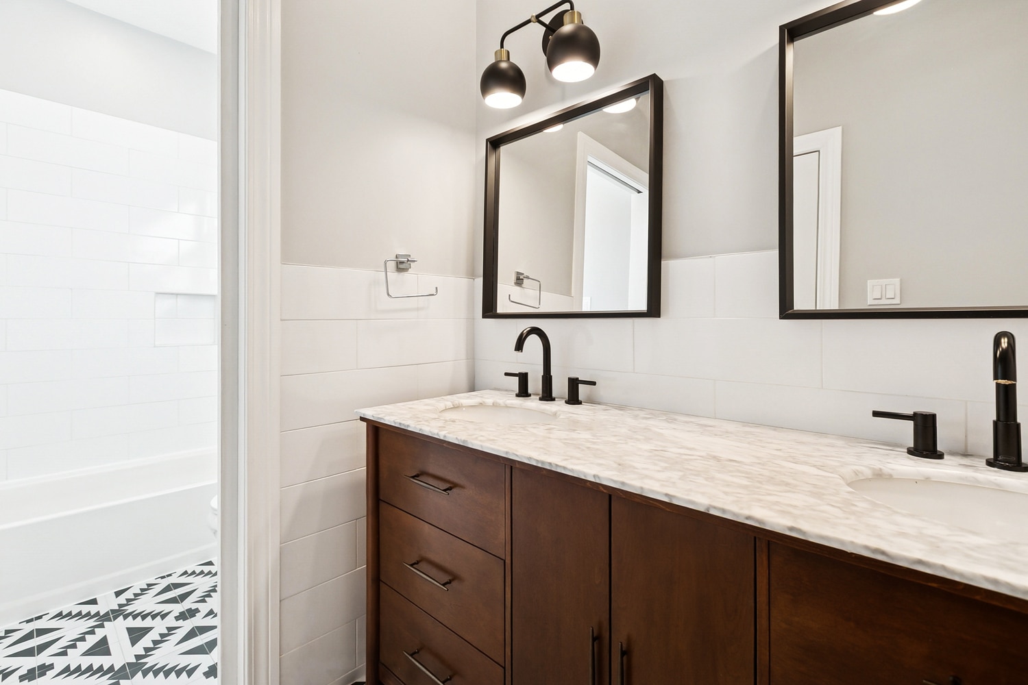 Building Photo - 1231 Feliciana St