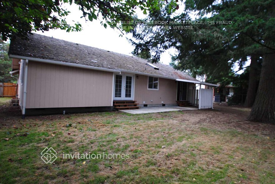 Building Photo - 11211 152nd St E