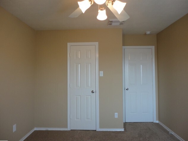 Building Photo - 18319 Fieldbluff Ln