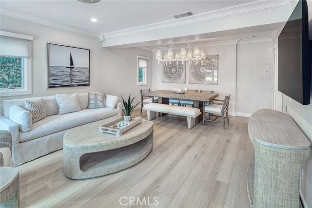 Building Photo - 410 Acacia Ave