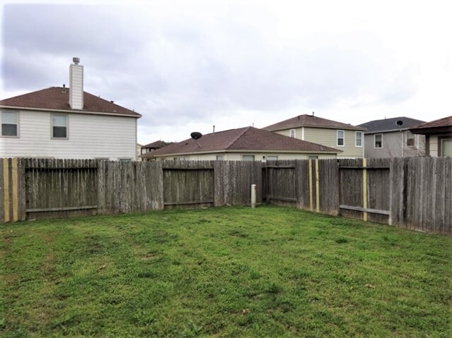 Building Photo - 20719 Dickinson Manor Ln