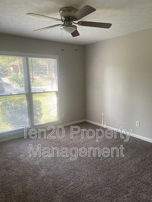 Building Photo - 3249 Jottings Dr