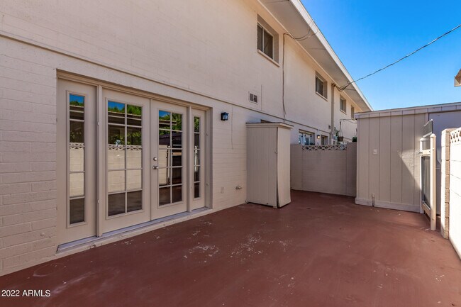 Building Photo - 8548 E McDonald Dr