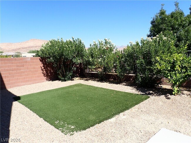 Building Photo - 10226 Jade Gardens Dr