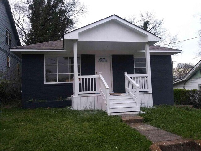 Front of the house - 1004 Bate Ave