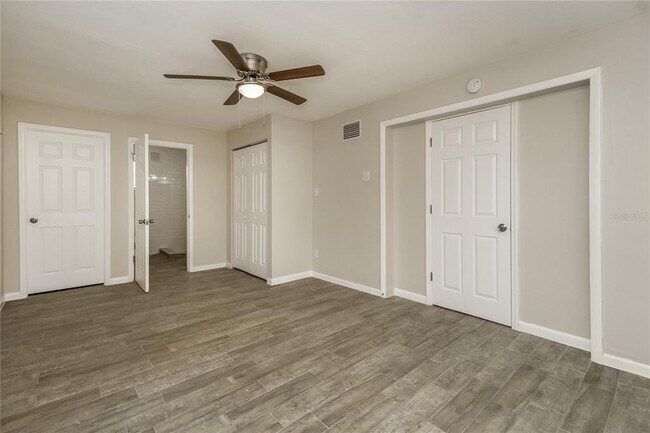 Building Photo - 2065 West Pkwy