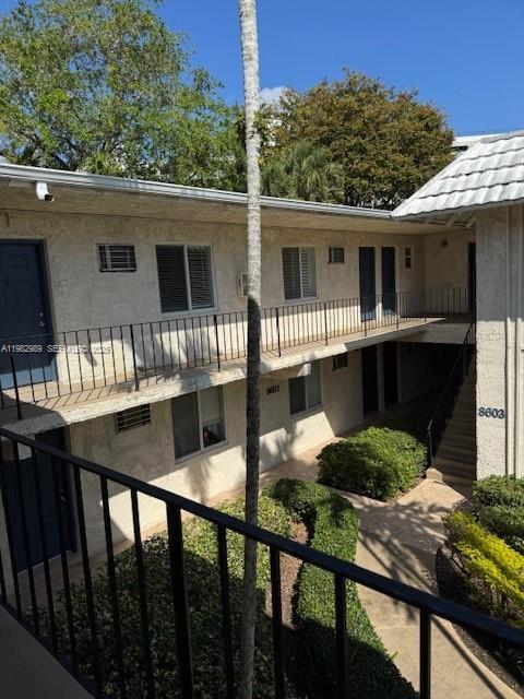 Building Photo - 8601 SW 68th Ct