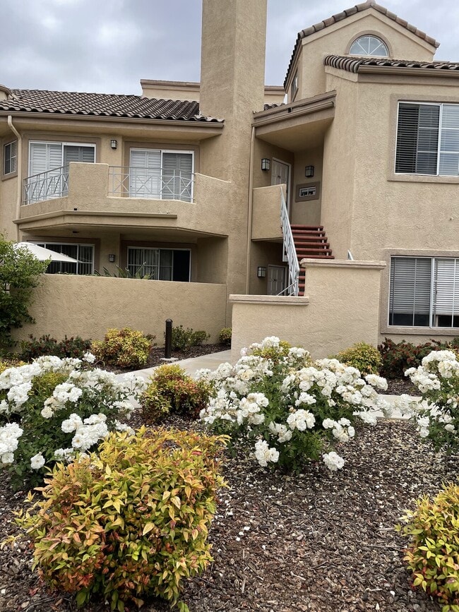 Building Photo - 23615 Del Monte Unit 342