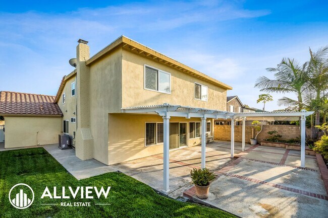 Building Photo - 6351 Glenfox Dr