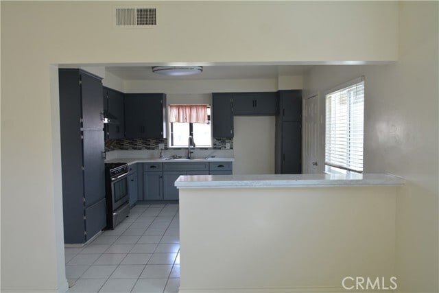 Building Photo - 4907 McClintock Ave