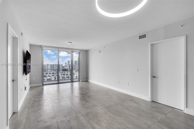 Building Photo - 300 Sunny Isles Blvd