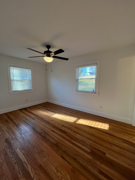 Building Photo - 5509 5th St